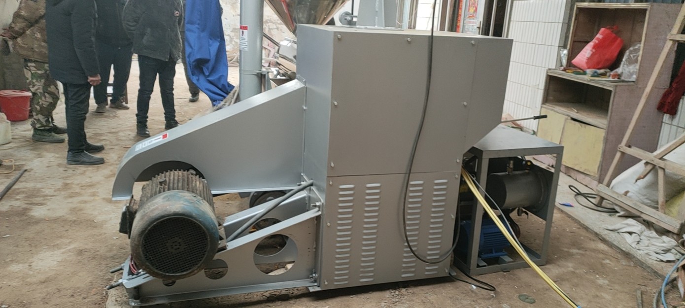 195型榨油机安装