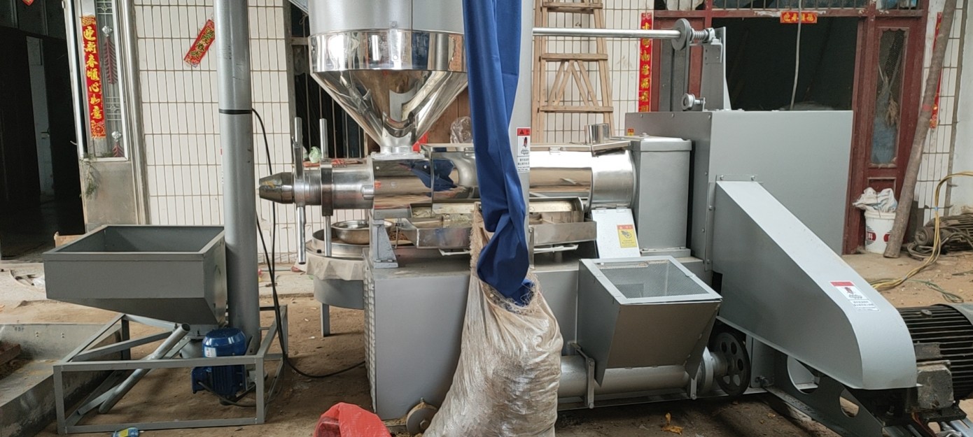 195型榨油机安装